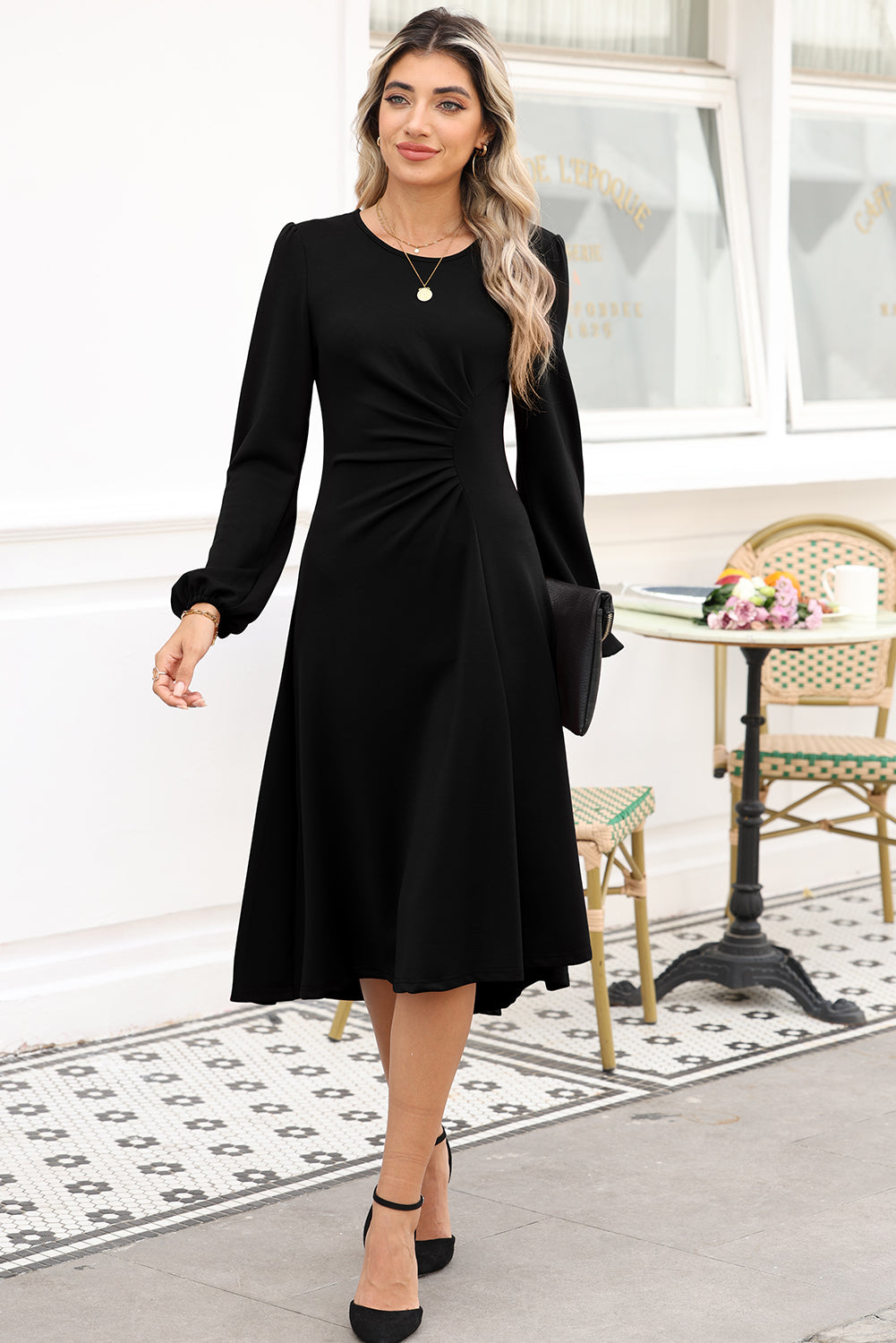 Black Solid Color Ruched Detail Long Sleeve Midi Dress