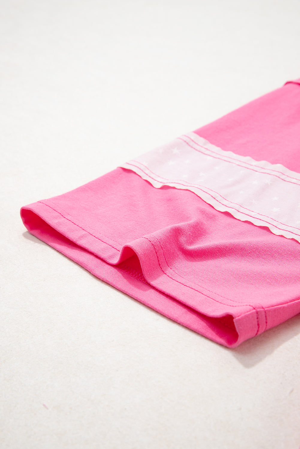 Pink Star Patched Colorblock Raw Edge Bracelet Sleeve Plus Size Loose Tee