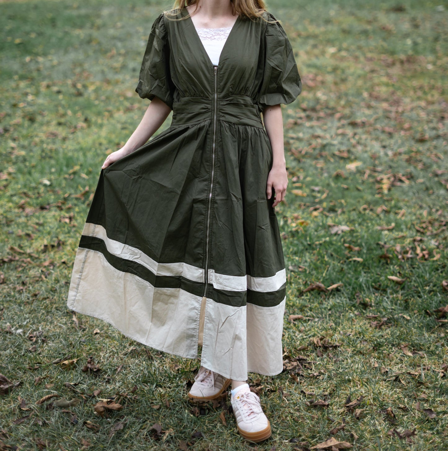 Bubble Sleeve Front Zip Block Dress