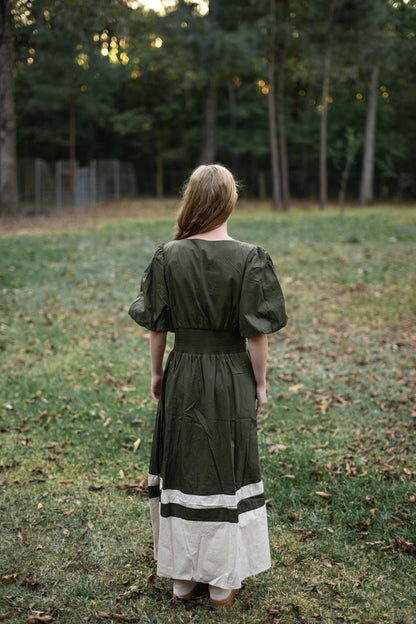 Bubble Sleeve Front Zip Block Dress